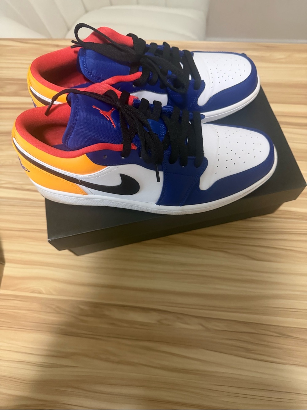 🔥Nike Men’s Jordan 1 low Sneakers White Blue Orange Black🔥